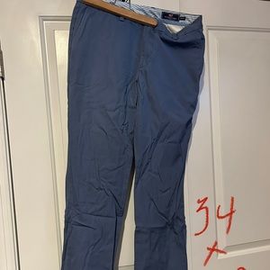 Vineyard vine men’s pants 34x32. Like new.